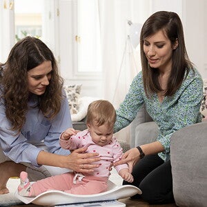 Baba súly a státuszvizsgálaton Az egy éves kori státuszvizsgálat fontos mérföldkő, többek közt a baba súly, magasság mérése és feltáró kérdések miatt is.