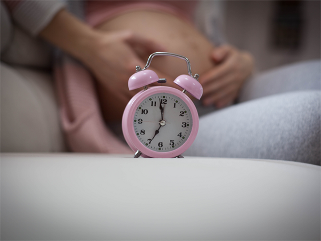 A nyákdugó távozása A nyákdugó távozása