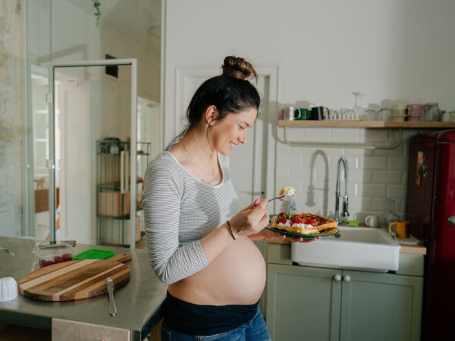 What foods are safe to eat during pregnancy? What foods are safe to eat during pregnancy?