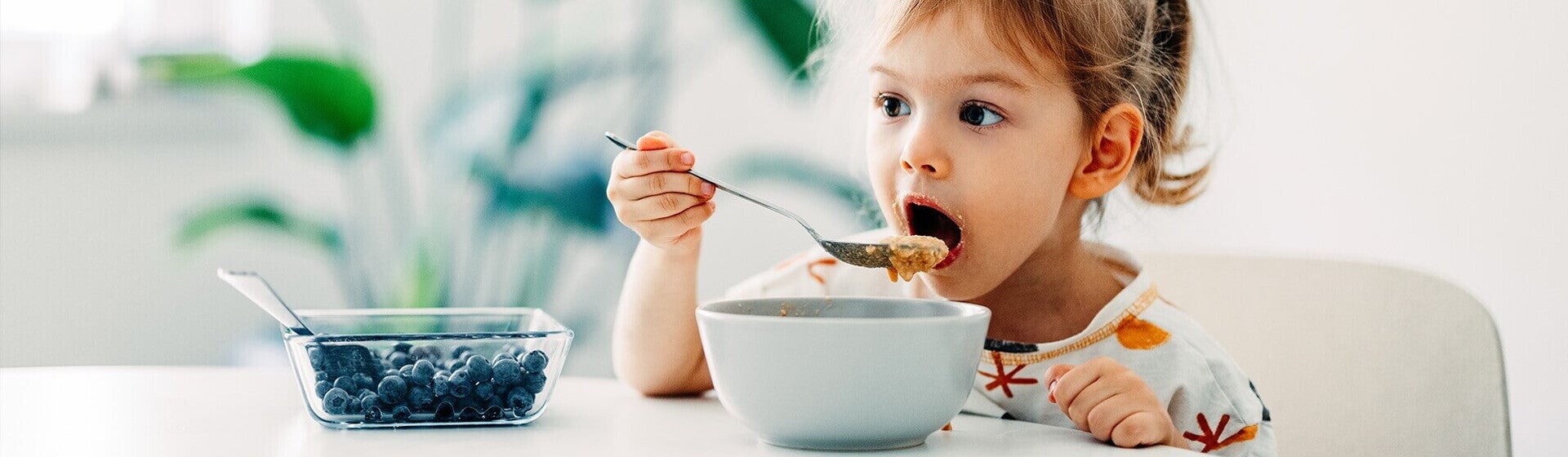 Girl eating Girl eating